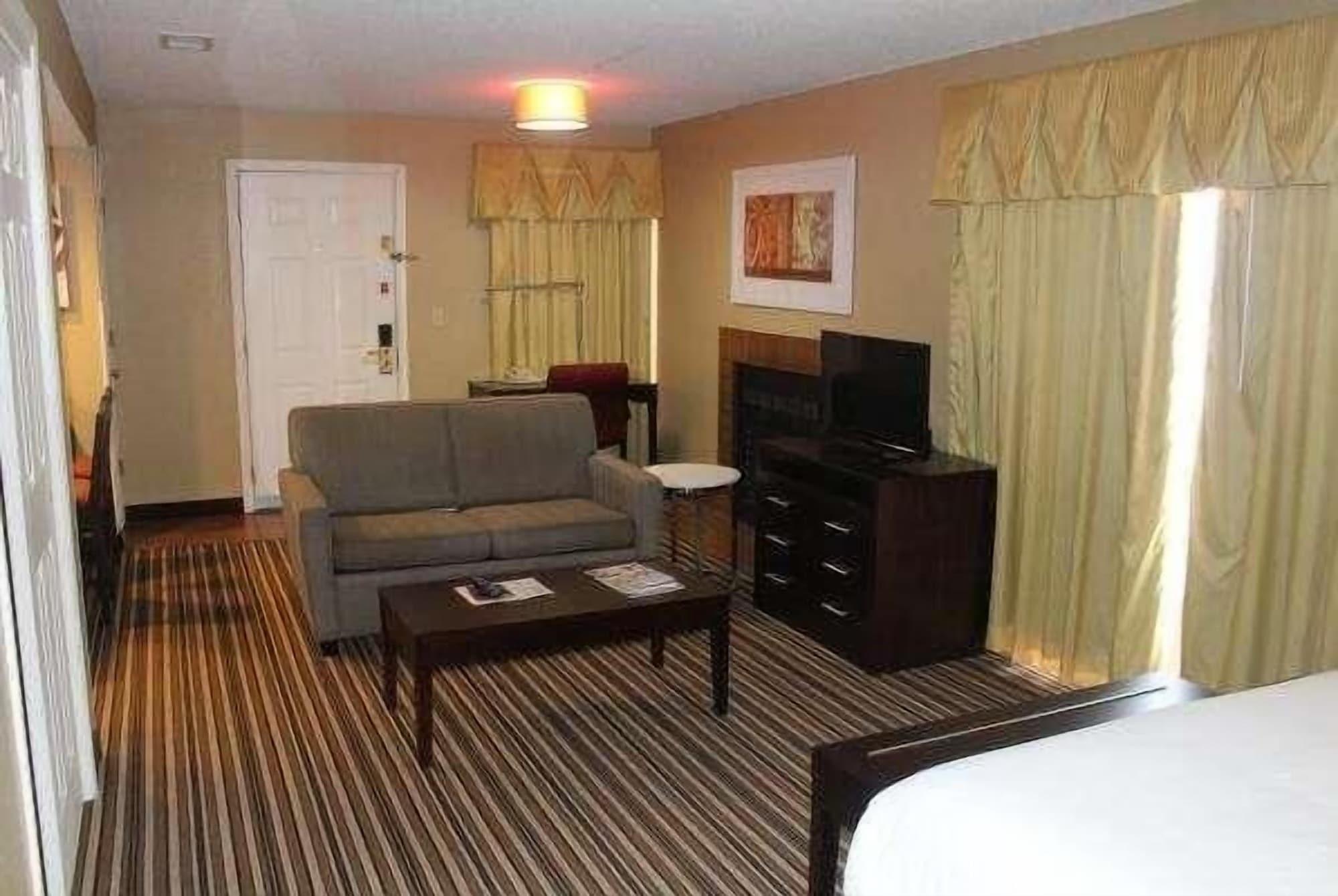 ฮอว์ทอร์น สวีท บาย วินด์แฮม วิชิตอ อีสต์ Hotel วิชิต้า ภายนอก รูปภาพ