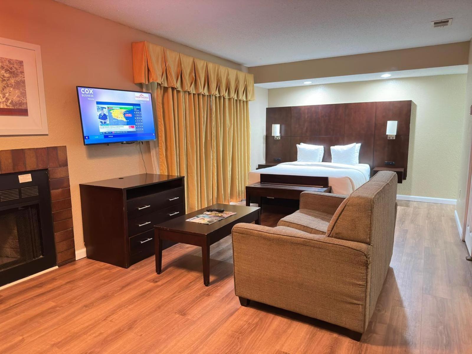 ฮอว์ทอร์น สวีท บาย วินด์แฮม วิชิตอ อีสต์ Hotel วิชิต้า ภายนอก รูปภาพ